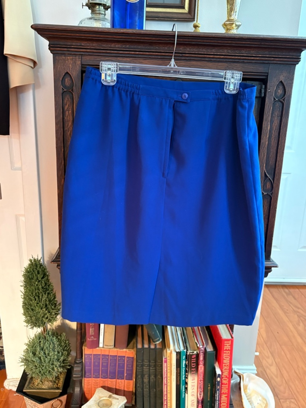 Kasper: 16, Royal Blue Women's Two-Piece Suit Jacket & Pencil Skirt - Picture 4 of 5